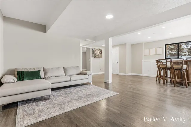 $339,000 | 447 Stonehenge Street Southeast, Grand Rapids, MI 49548