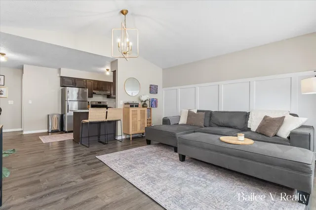 $339,000 | 447 Stonehenge Street Southeast, Grand Rapids, MI 49548