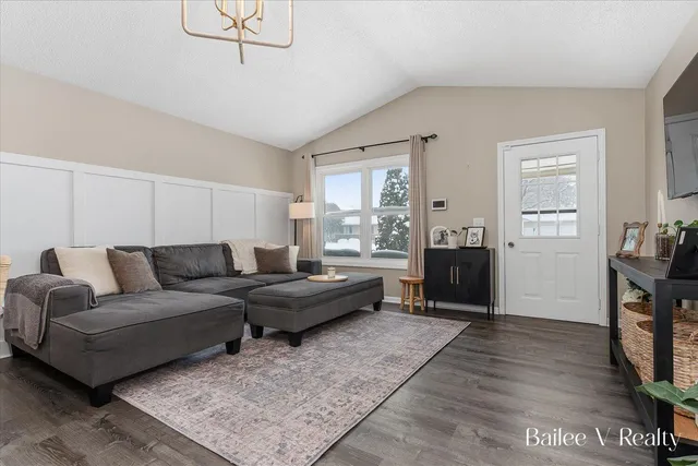 $339,000 | 447 Stonehenge Street Southeast, Grand Rapids, MI 49548