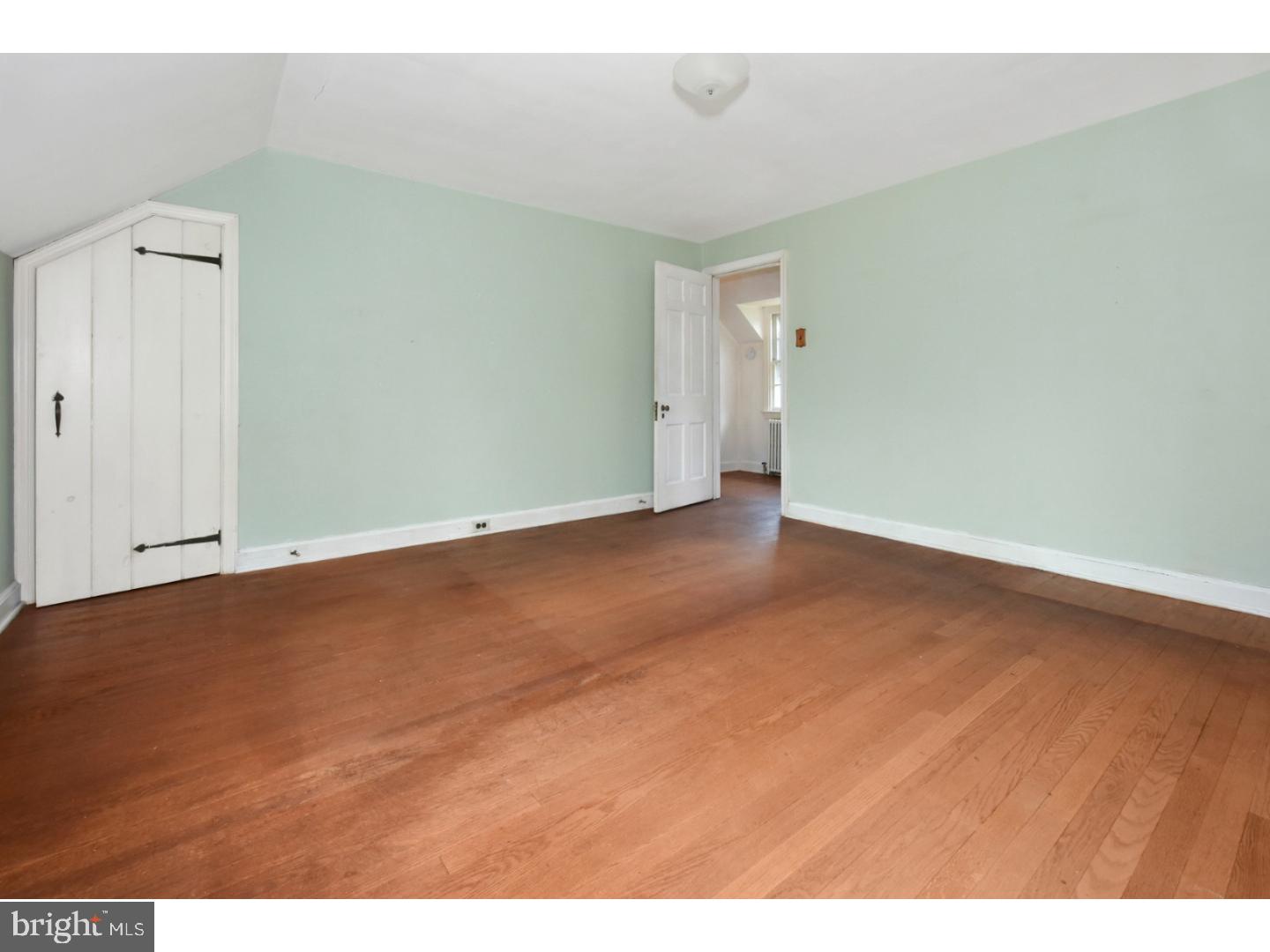 105 Arlington Road Paoli, PA 19301 - Photo 14 of 23 Bedroom 2