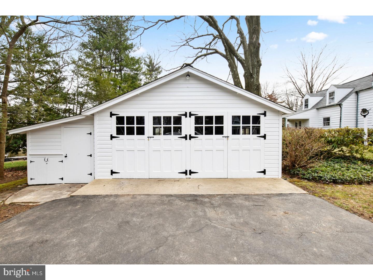 105 Arlington Road Paoli, PA 19301 - Photo 21 of 23 Garage