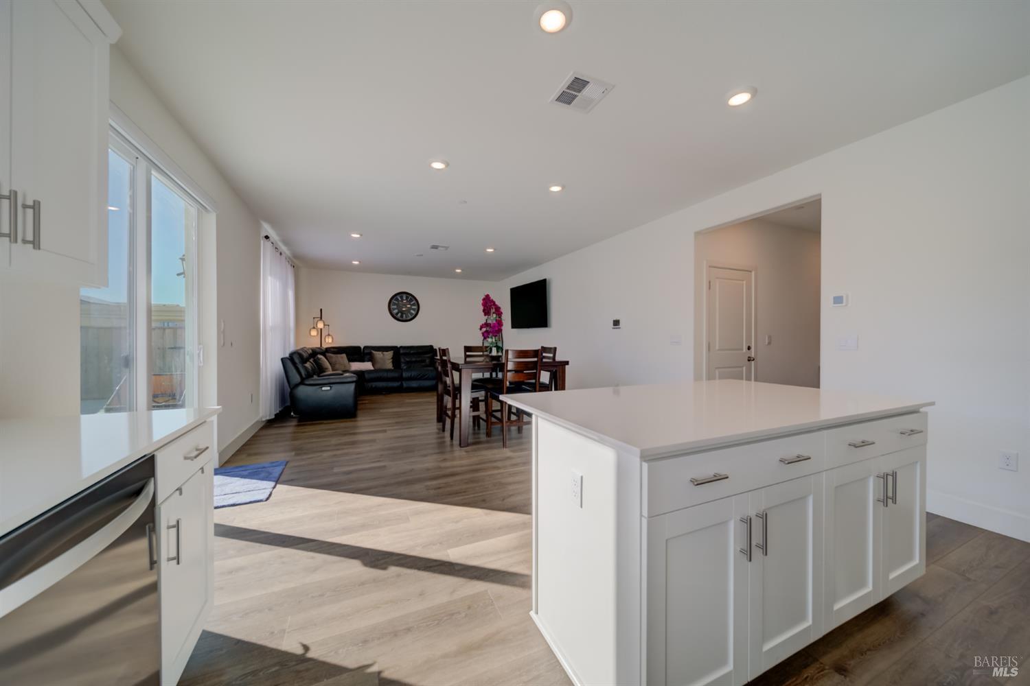 3045 Balance Circle Fairfield, CA 94533 - Photo 11 of 37