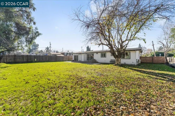 $860,000 | 5169 Concord Boulevard, Concord, CA 94521