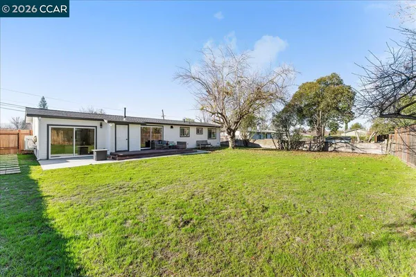 $860,000 | 5169 Concord Boulevard, Concord, CA 94521