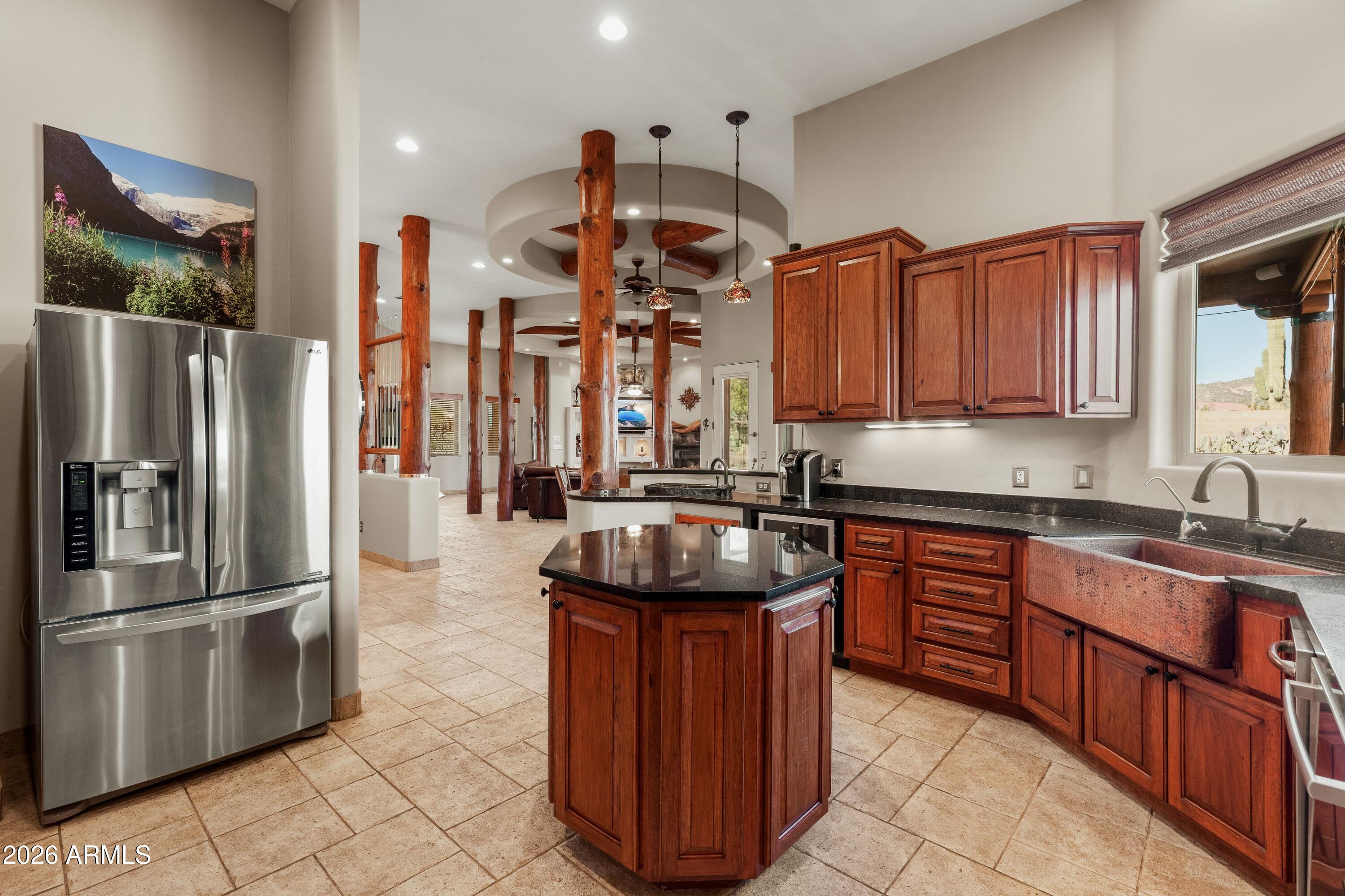 4844 North Gila Road Apache Junction, AZ 85119 - Photo 18 of 69 Kitchen w/ Island