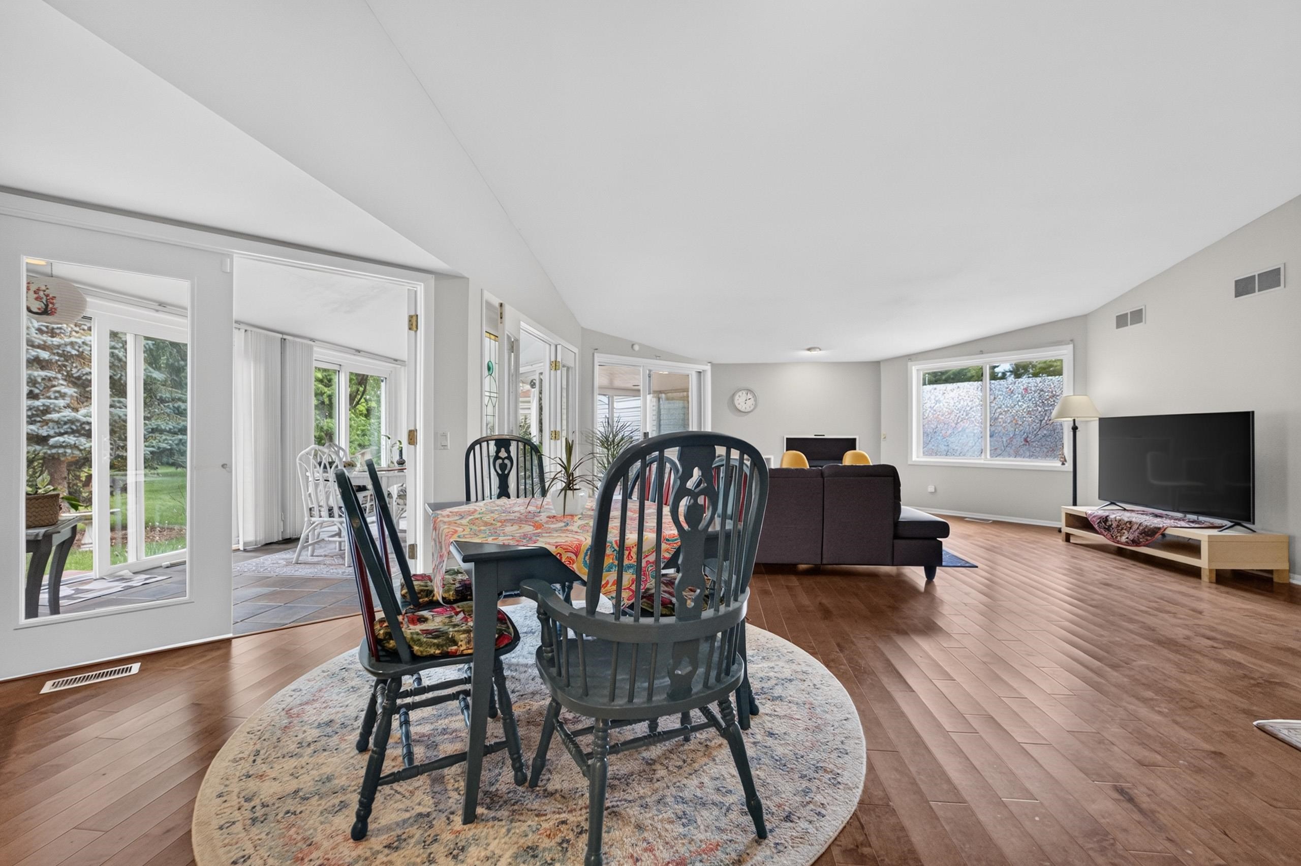 434 North Westfield Road Madison, WI 53717 - Photo 6 of 45