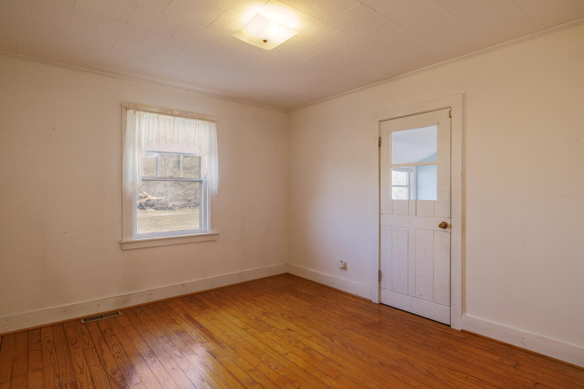 502 Reach Road Sargentville, ME 04673 - Photo 21 of 63 34-502 Reach Road LoRes-DTP