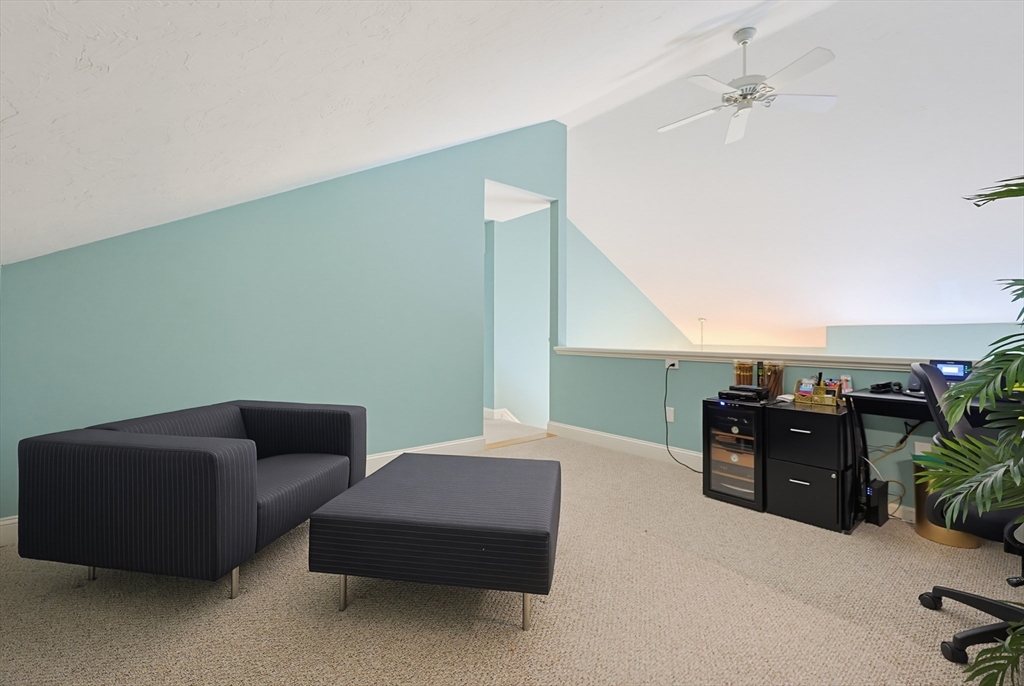 11 Weatherstone Drive, Unit 11 Worcester, MA 01604 - Photo 11 of 18