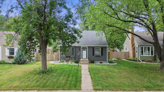 $449,900 | 3216 Kentucky Avenue South, St. Louis Park, MN 55426