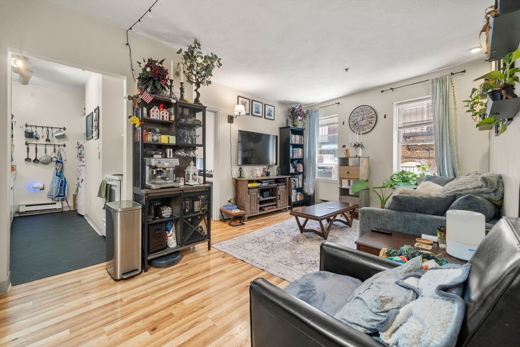 136 Prince Street, Unit 3 Boston, MA 02113 - Photo 1 of 28