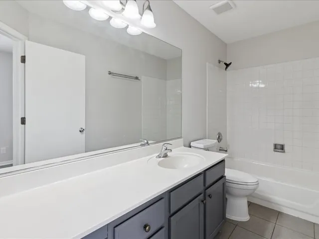 $3,300 | 14228 South Napa Circle, Plainfield, IL 60544