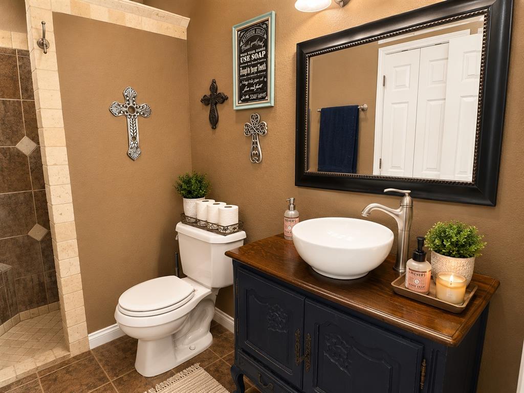 148 County Road 2627 Decatur, TX 76234 - Photo 22 of 33