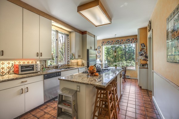 10 Glenridge Road Dedham, MA 02026 - Photo 14 of 30