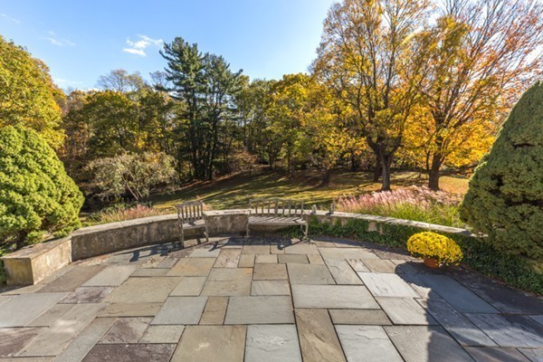 10 Glenridge Road Dedham, MA 02026 - Photo 27 of 30