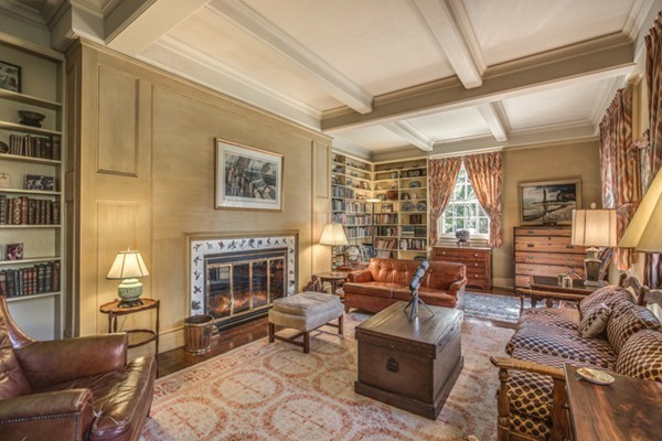 10 Glenridge Road Dedham, MA 02026 - Photo 9 of 30