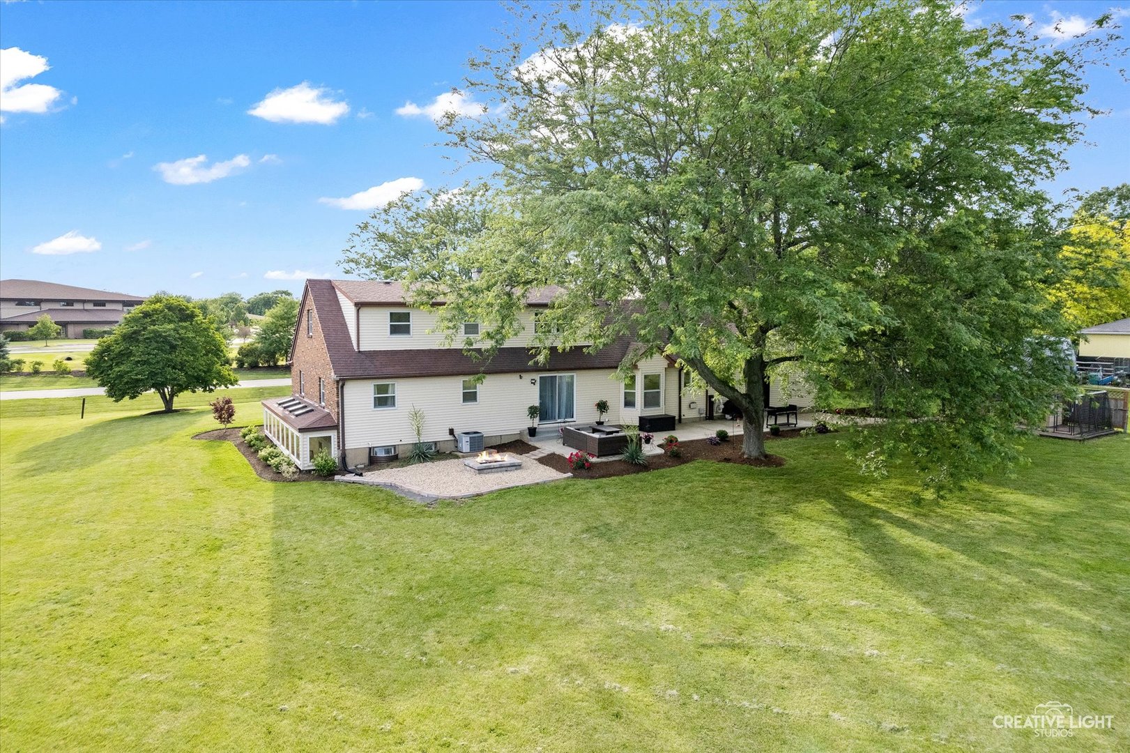 5250 Douglas Road Oswego, IL 60543 - Photo 33 of 52 Gallery Image 33