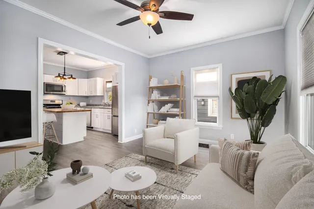 $175,000 | 1014 South Main Street, Mishawaka, IN 46544