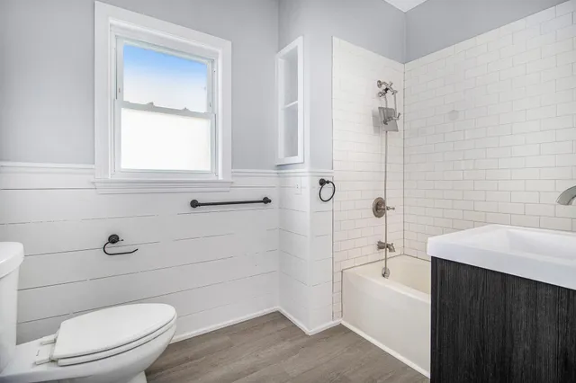 $175,000 | 1014 South Main Street, Mishawaka, IN 46544