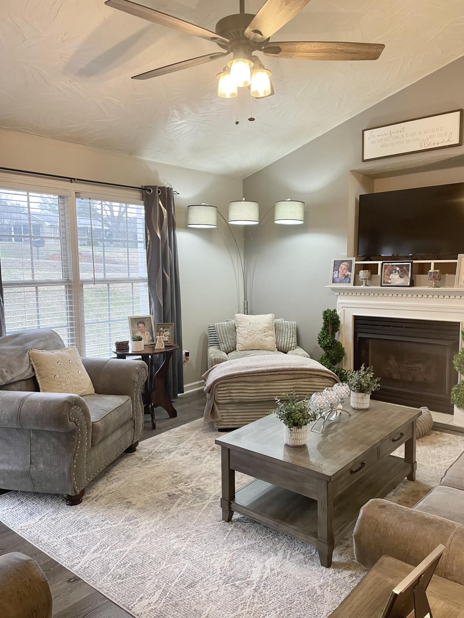 1236 Carroll Road Goodview, VA 24095 - Photo 12 of 79 Living room