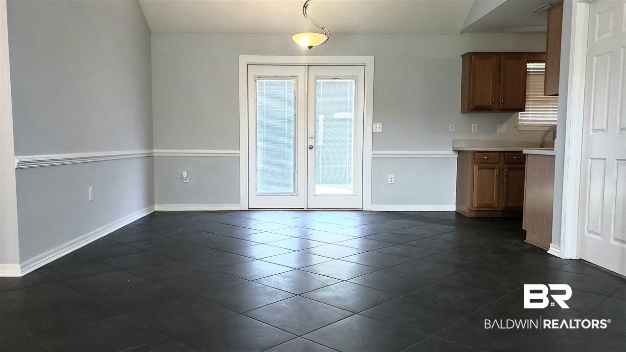 8860 Caitlin Street Foley, AL 36535 - Photo 3 of 19