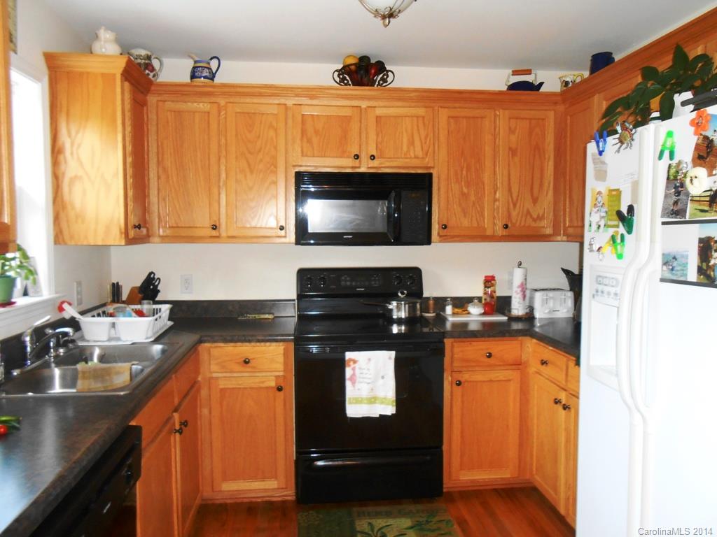 2276 Southbend Road Clover, SC 29710 - Photo 3 of 12 Gallery Image 3