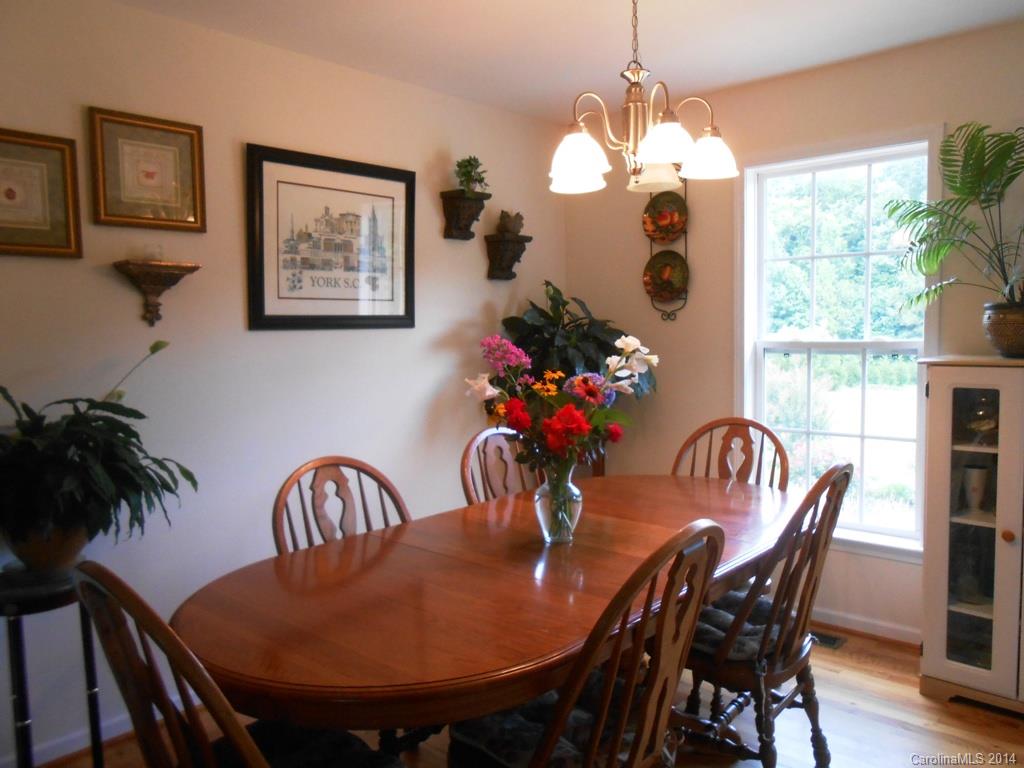 2276 Southbend Road Clover, SC 29710 - Photo 5 of 12 Gallery Image 5