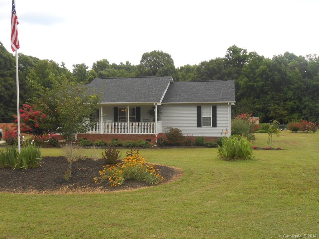 2276 Southbend Road Clover, SC 29710 - Photo 7 of 12 Gallery Image 7