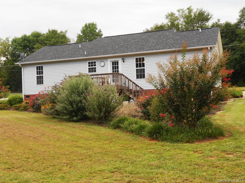 2276 Southbend Road Clover, SC 29710 - Photo 9 of 12 Gallery Image 9