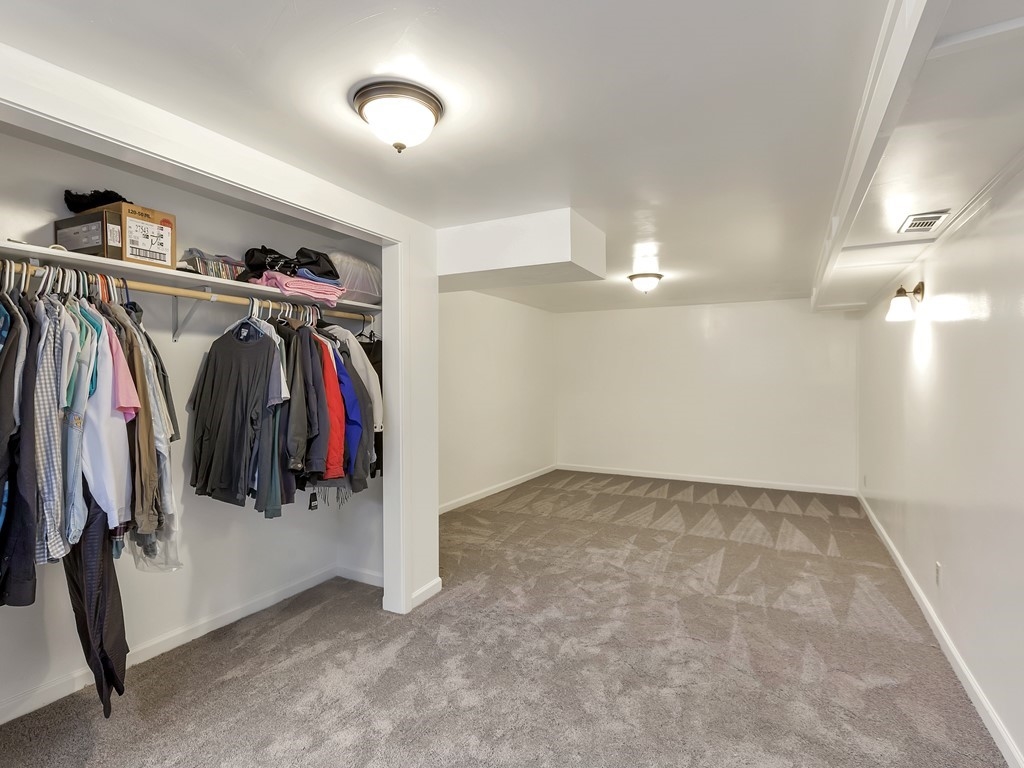713 North Best Road Spokane Valley, WA 99216 - Photo 24 of 37 Gallery Image 24