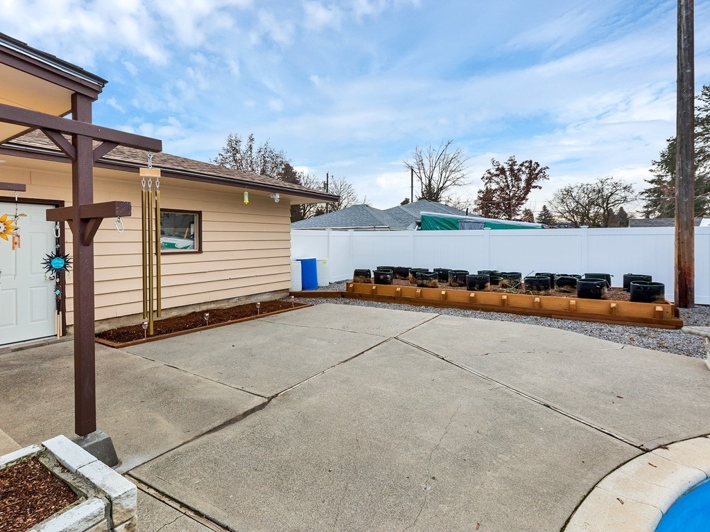 713 North Best Road Spokane Valley, WA 99216 - Photo 31 of 37 Gallery Image 31