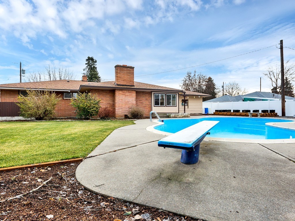 713 North Best Road Spokane Valley, WA 99216 - Photo 34 of 37 Gallery Image 34