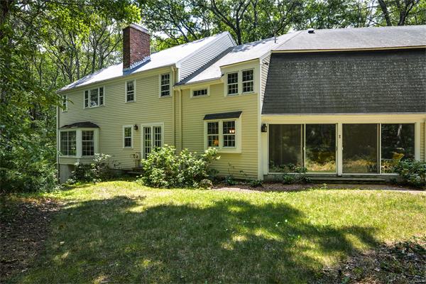 105 Farm Road Sherborn, MA 01770 - Photo 17 of 17 Gallery Image 17