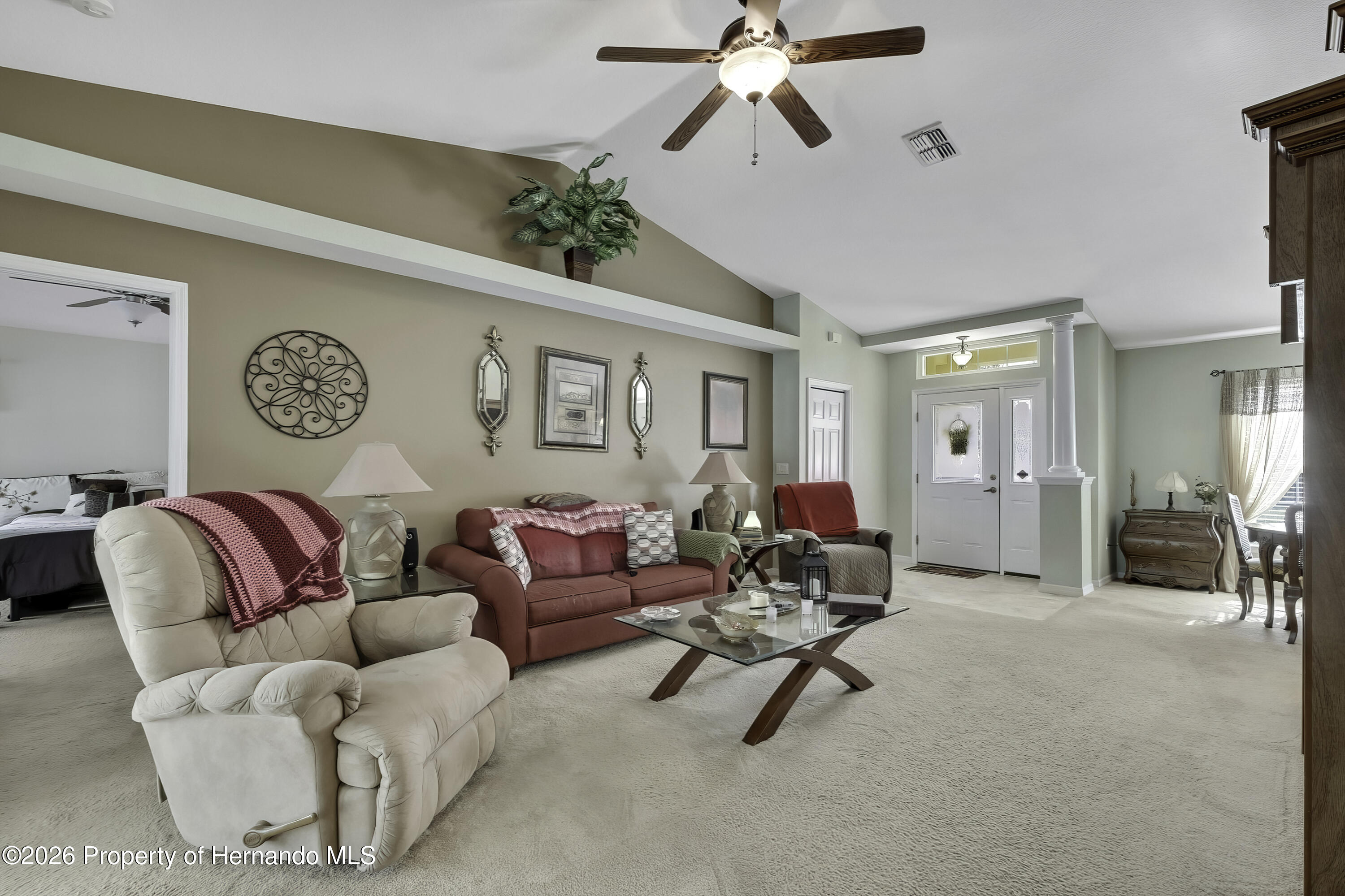 15157 Duck Hawk Road Weeki Wachee, FL 34614 - Photo 4 of 39