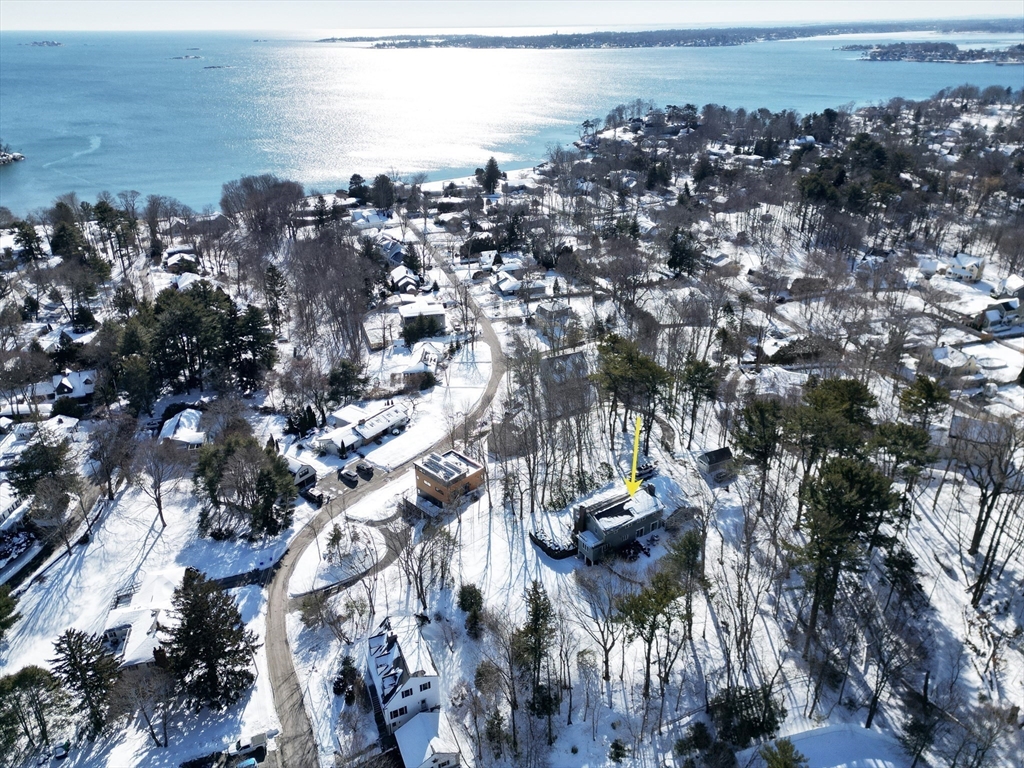 11 Pickman Road Beverly, MA 01915 - Photo 3 of 42