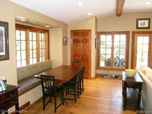 576 Washington Road Grosse Pointe, MI 48230 - Photo 12 of 14 P1010046.JPG