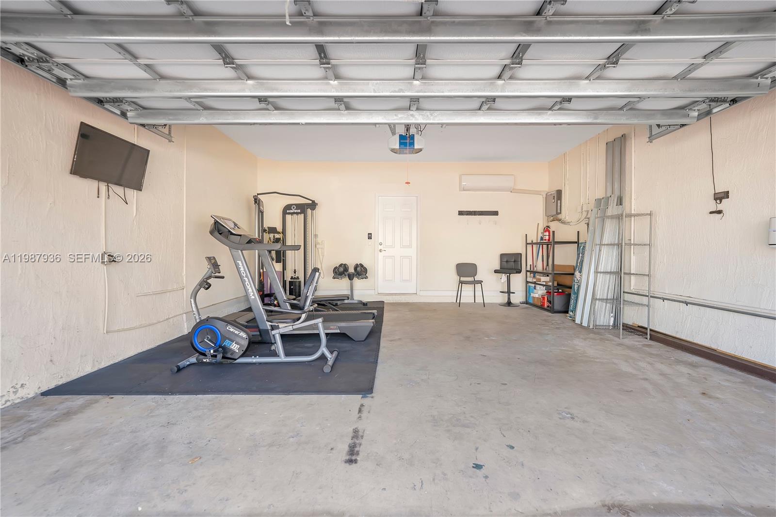 10521 West 35th Way Hialeah, FL 33018 - Photo 32 of 53