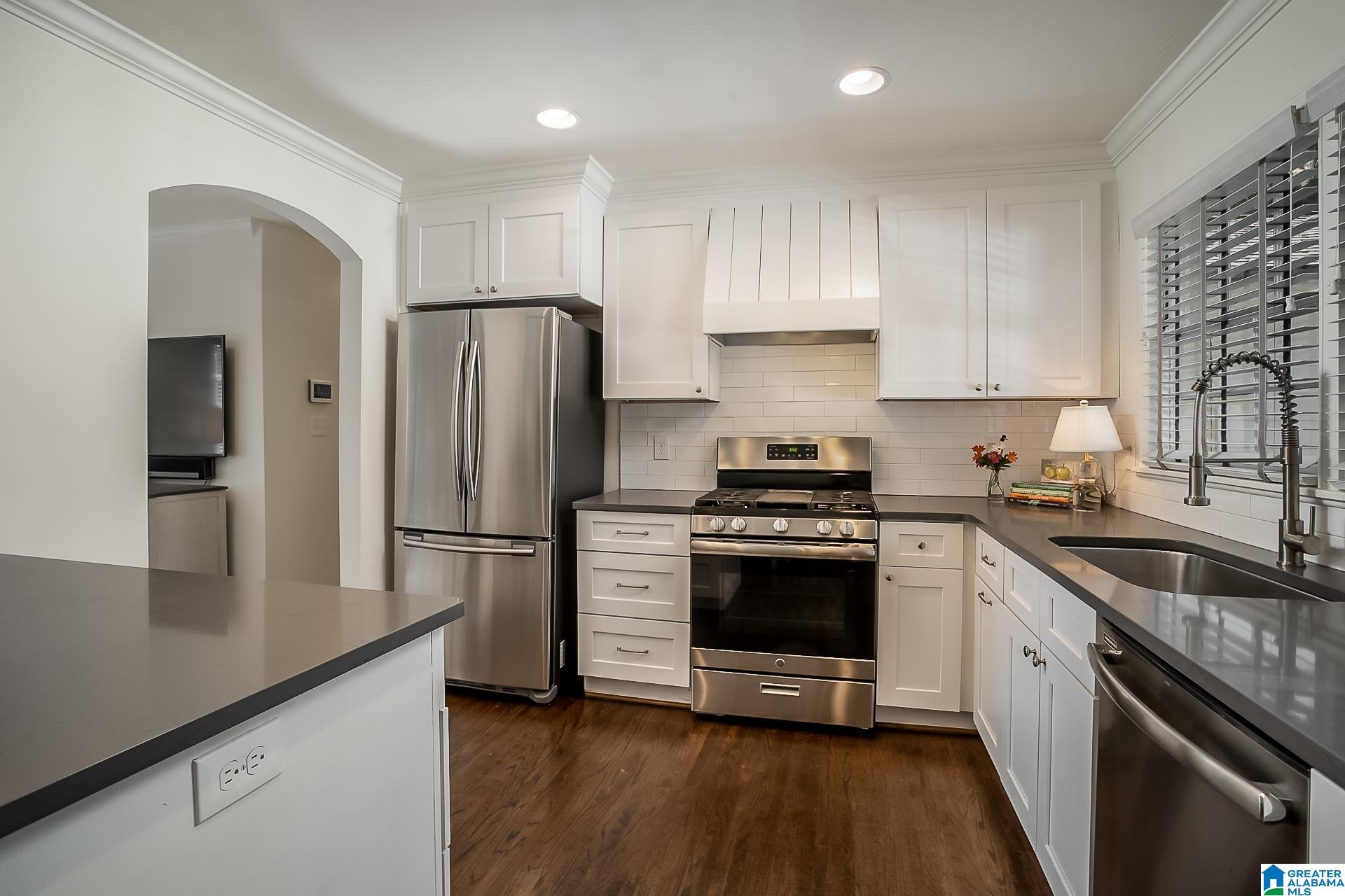 4216 Warren Road Birmingham, AL 35213 - Photo 13 of 39