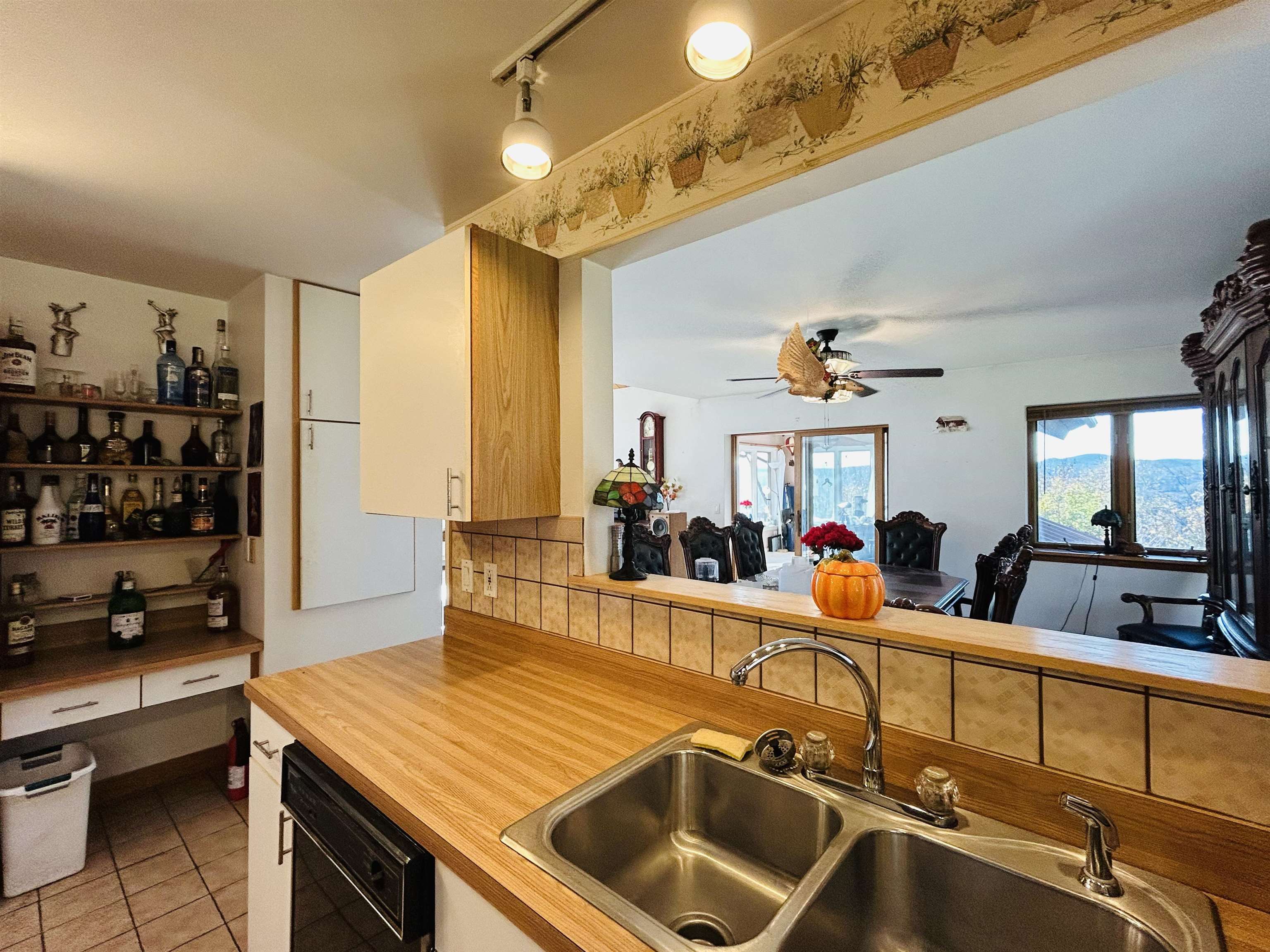 989 Upton Road Errol, NH 03579 - Photo 21 of 36