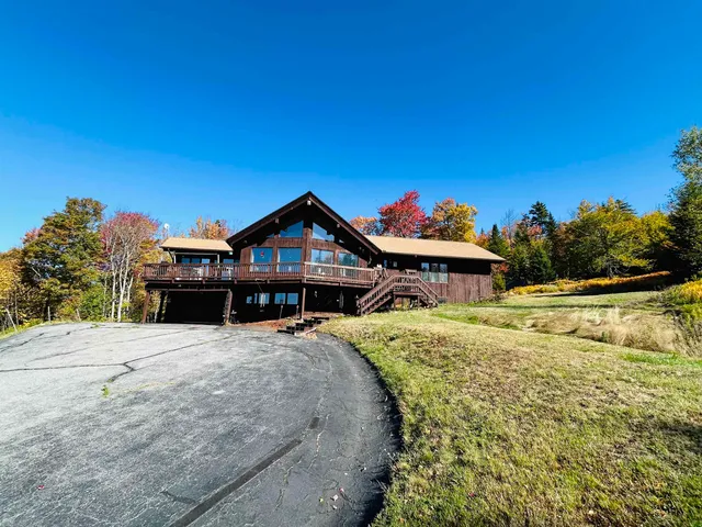 $579,900 | 989 Upton Road, Errol, NH 03579