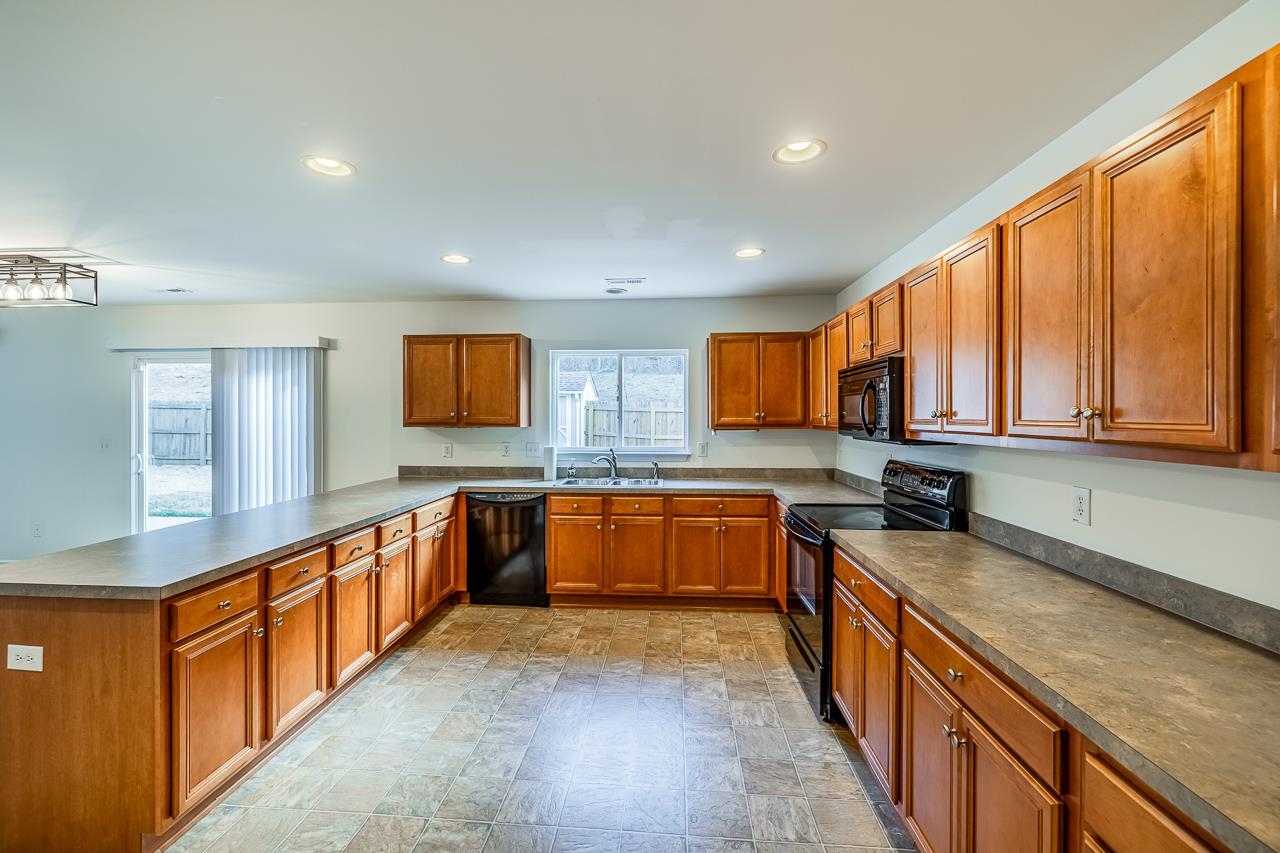 161 Stonewood Crossing Drive Boiling Springs, SC 29316 - Photo 11 of 30