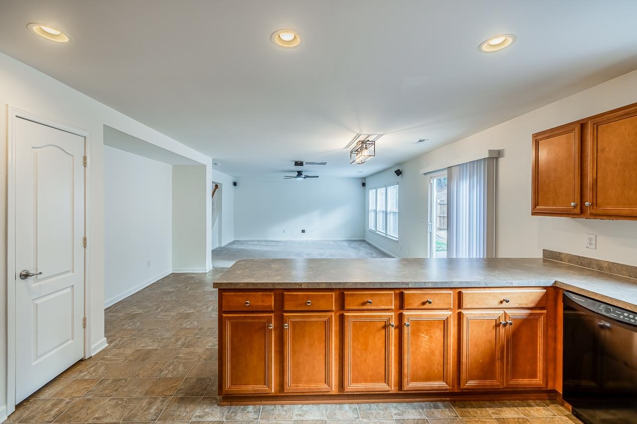 161 Stonewood Crossing Drive Boiling Springs, SC 29316 - Photo 9 of 30