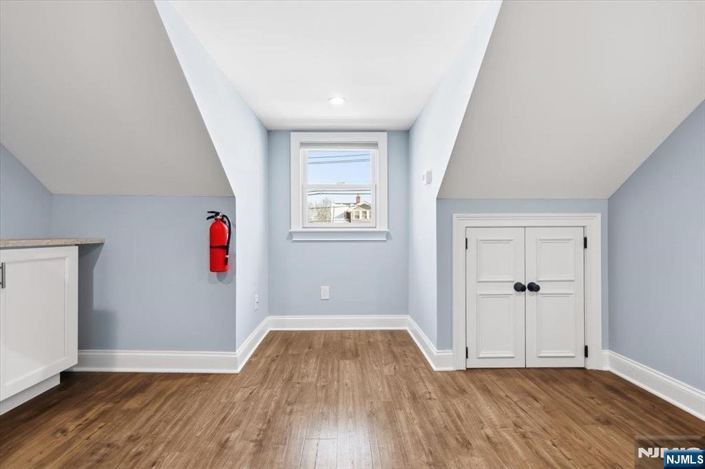 7 Main Terrace Bloomfield, NJ 07003 - Photo 20 of 34