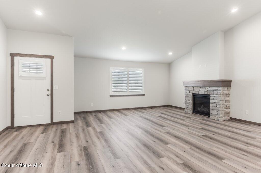 11811 North Railway Avenue Rathdrum, ID 83858 - Photo 6 of 28 --6.jpg-SMALL