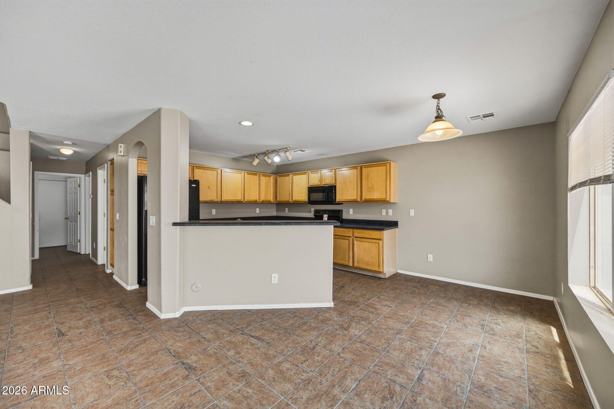 1649 West Harding Avenue Coolidge, AZ 85128 - Photo 8 of 28 Two Tone Paint