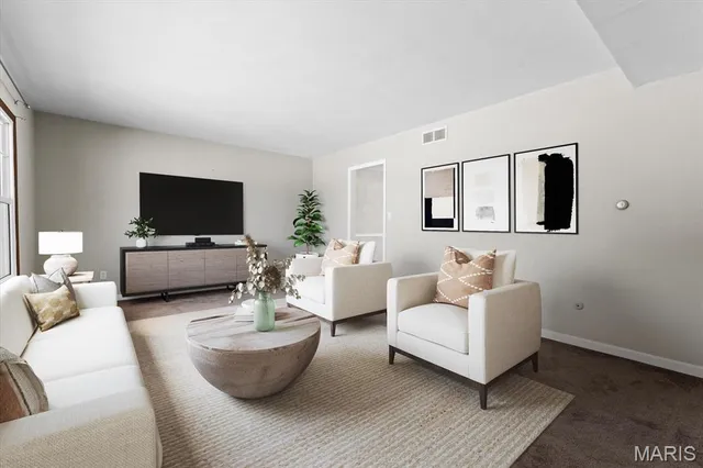 $385,000 | 1181 Old Vincennes Trail, O'Fallon, IL 62269