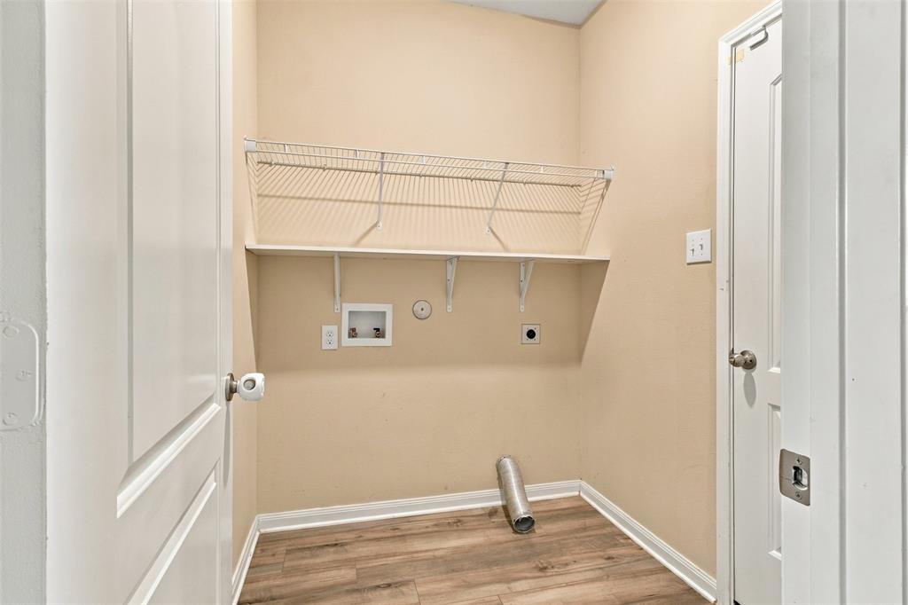 13641 Fehrman Road Crowley, TX 76036 - Photo 5 of 17 Gallery Image 5
