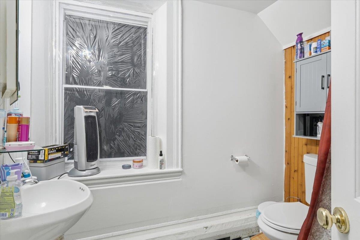 297 Main Street Vergennes, VT 05491 - Photo 46 of 60