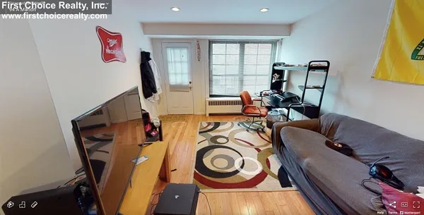 $2,500 | 94 A Marion Street, Unit 3, Brookline, MA 02446