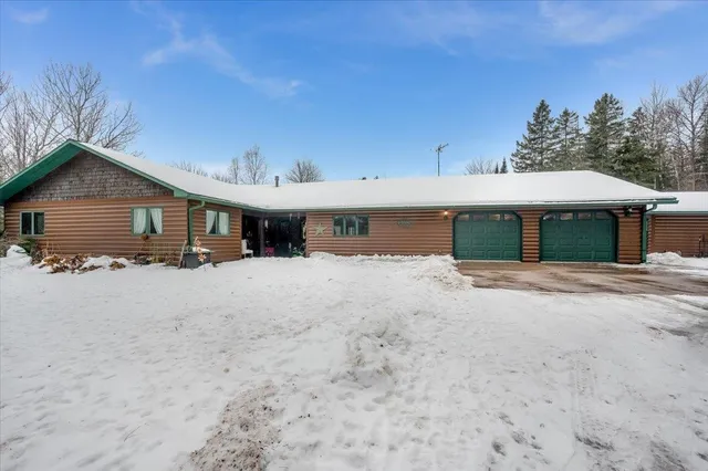 $325,000 | 6813 South 18 St Road, Lake Nebagamon, WI 54849