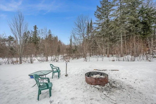 $323,000 | 6813 South 18 St Road, Lake Nebagamon, WI 54849